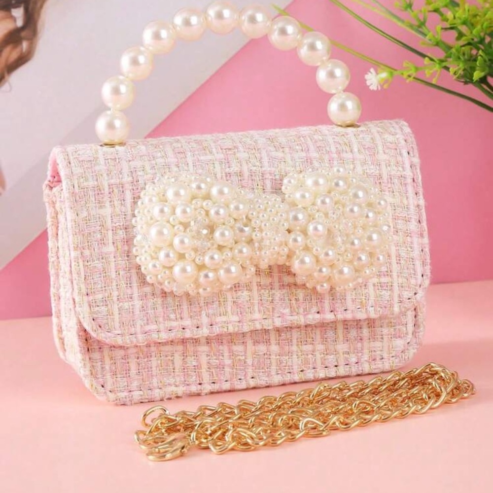 Elegant Pink Pearl Handle Bag